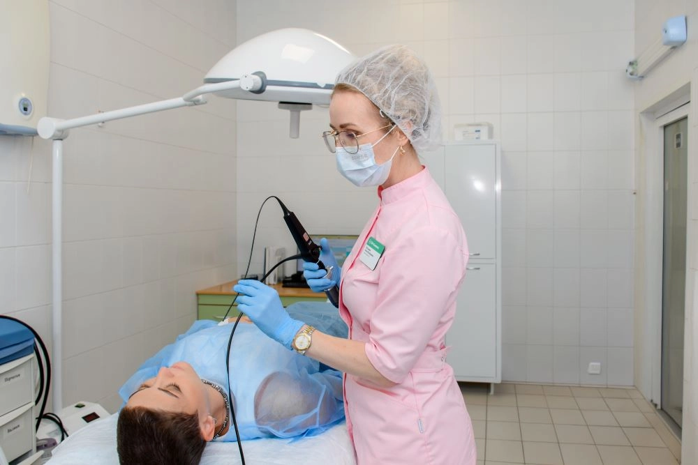 Диагностики храпа «слип-эндоскопия».