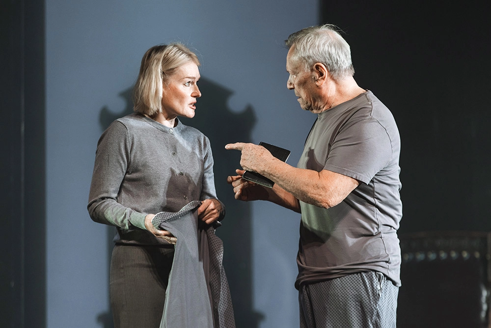 Виктория Толстоганова и Сергей Шакуров.