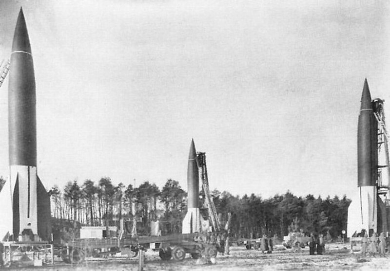 Ракета Фау-2 на старте.