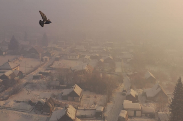 Киселёвск с высоты птичьего плёта: весь затянут смогом.