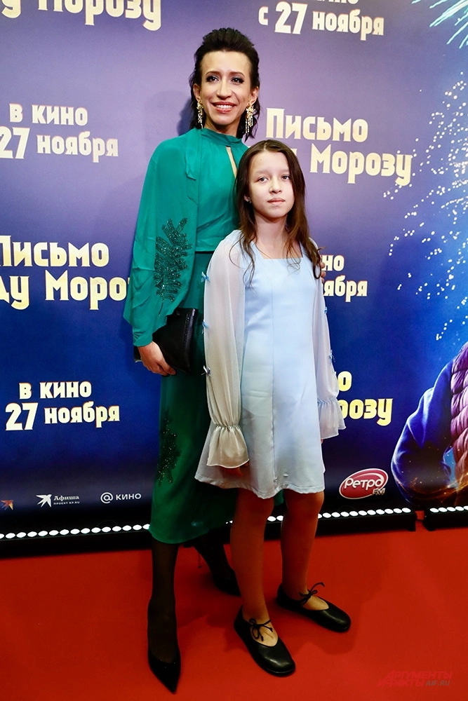 Елена Борщёва с дочерью Умой.