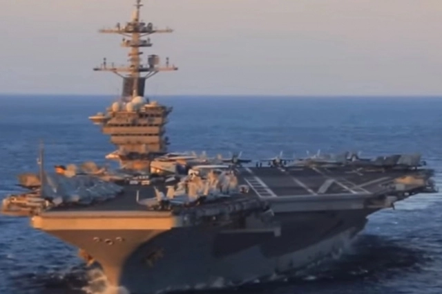 Авианосец «Авраам Линкольн»