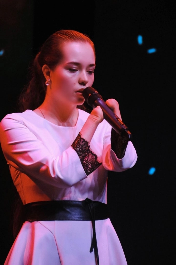 лена вознесенская