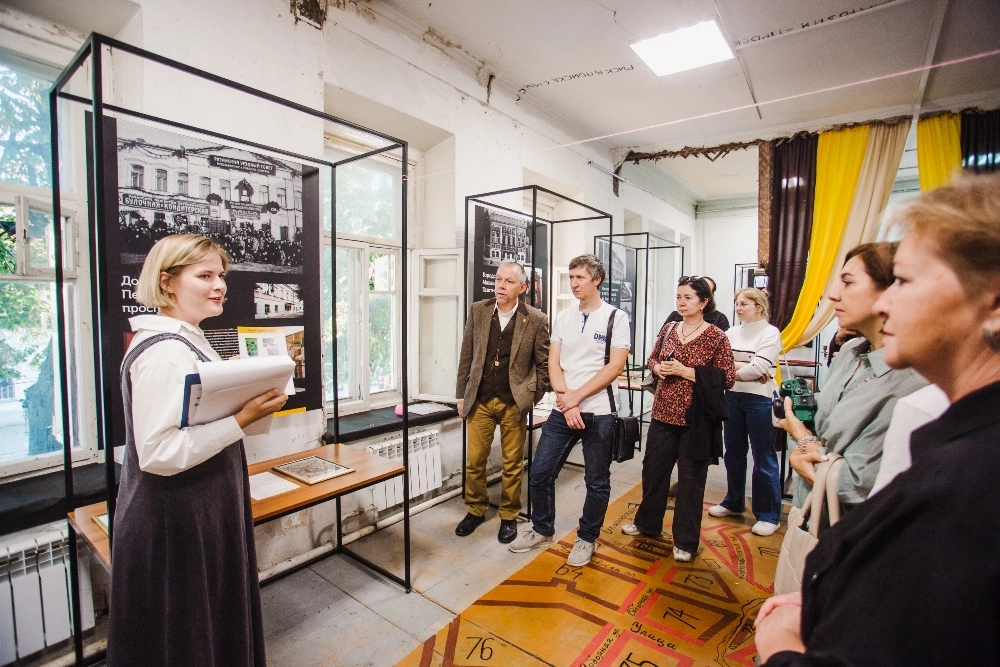 Выставка в Фотодоме