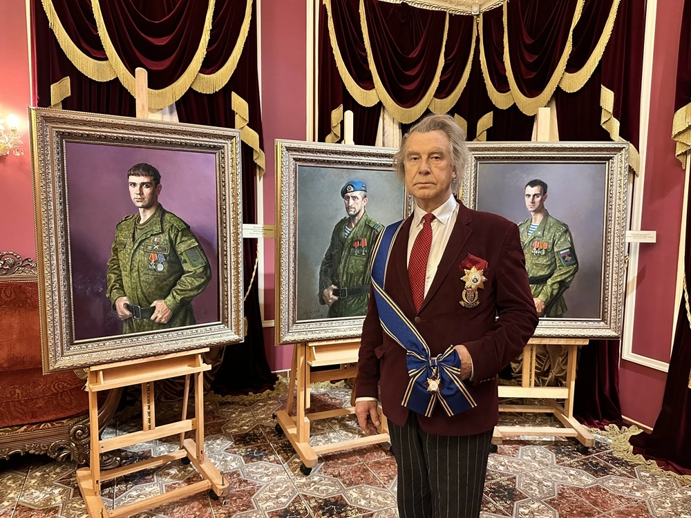 Александр Шилов.