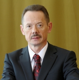 Владимир Новиков