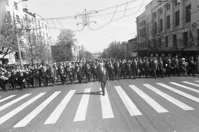 Шествие ветеранов в Туле 9 мая 1986 г.