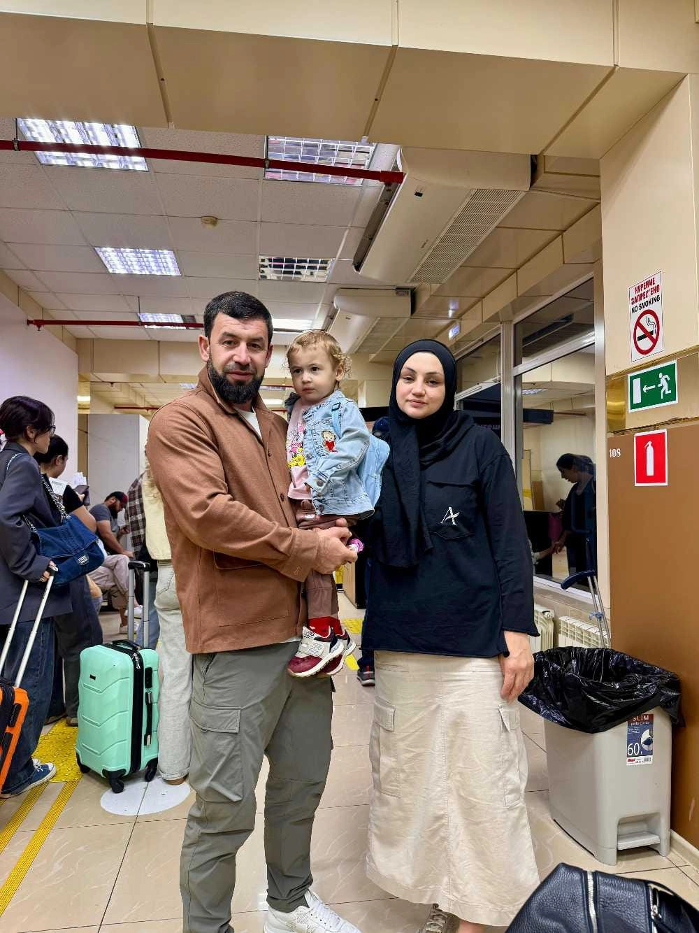 Супруга весьма сдержанно отнеслась к геройскому порыву мужа. 