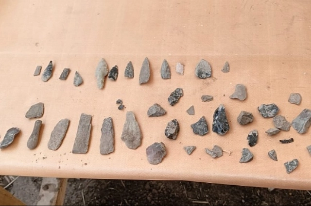 Археологические находки студентов 5 курса АмГПГУ.