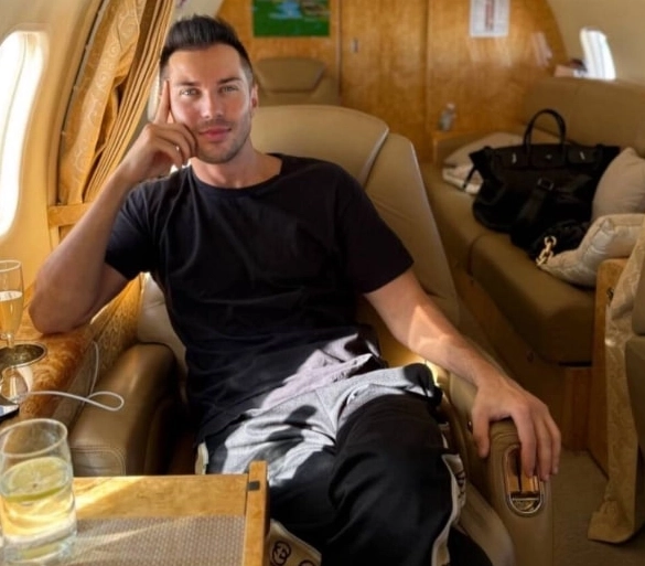 Эдуард Барк.