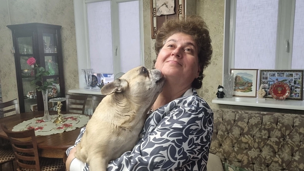 «Радость начинается с того, что я утром открываю глаза и вижу мир», — делится простым рецептом Ольга Александровна.