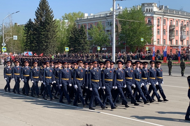 Парад Победы-2022 в Барнауле
