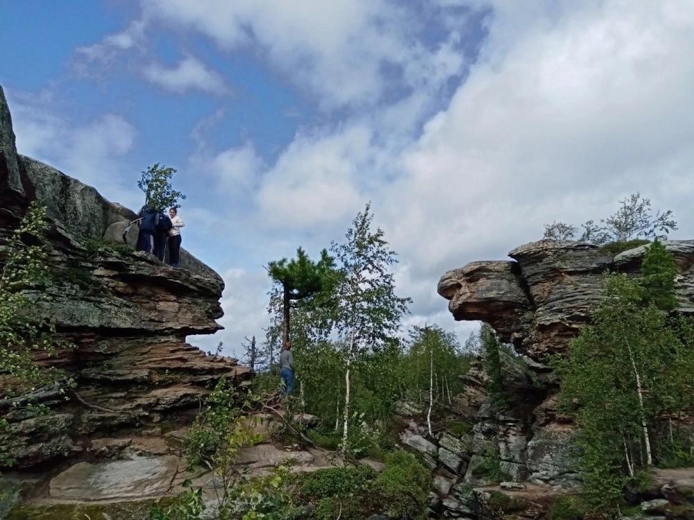 Например, Усьвинские Столбы и Каменный город посещают в равной степени и зимой, и летом