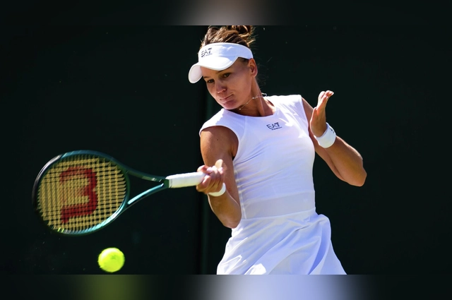 На данный момент 28-летняя спортсменка занимает 30-е место в одиночном рейтинге WTA и шестое — в парном.