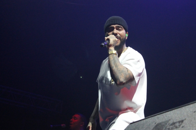 Отец рэпера, Ильдар Юнусов, — бизнесмен из Татарстана.