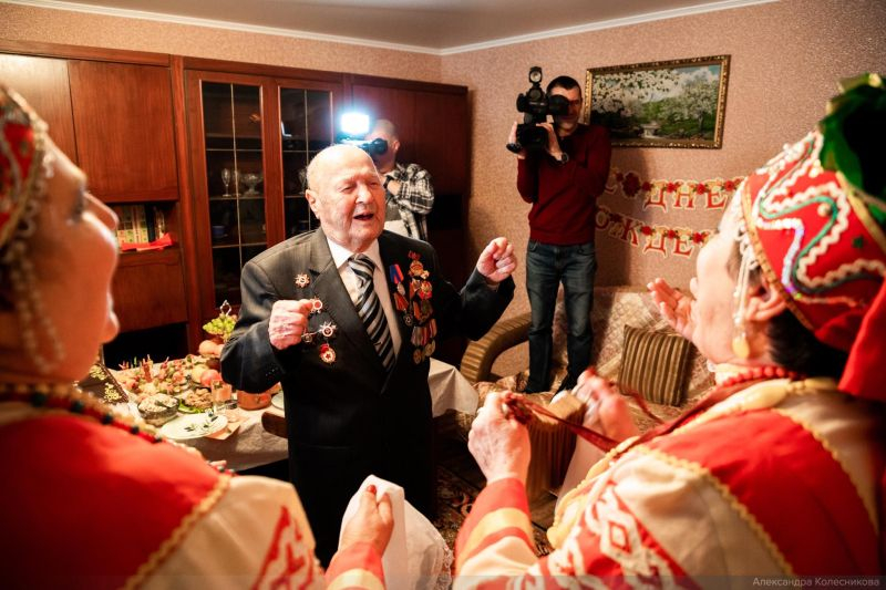Василий Сербовеликий на празднике в честь 100-летнего юбилея.