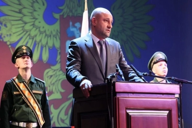 Артём Жога и Алексей Текслер работали в оперативном штабе.