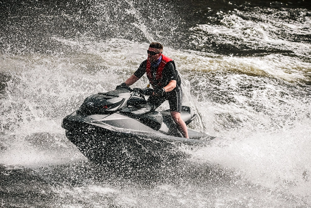 Водные виды спорта. гидроцикл