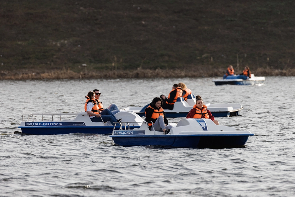 Водные виды спорта. катамаран