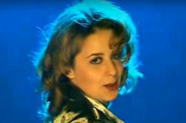 Первой на сцене песню исполнила Василя Фаттахова.