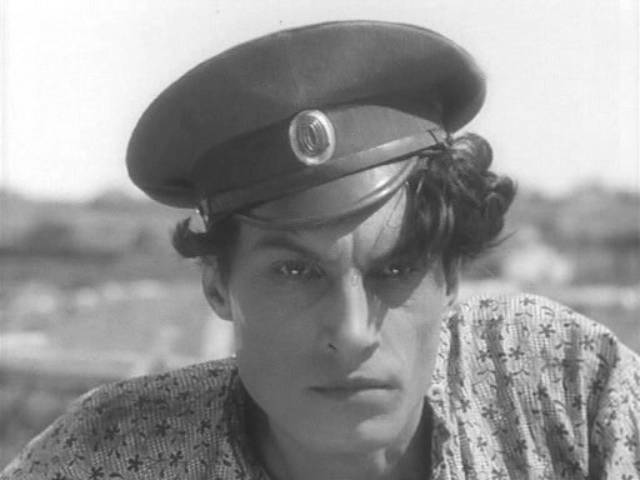 Андрей Абрикосов в роли Григория Мелехова, 1930 год.