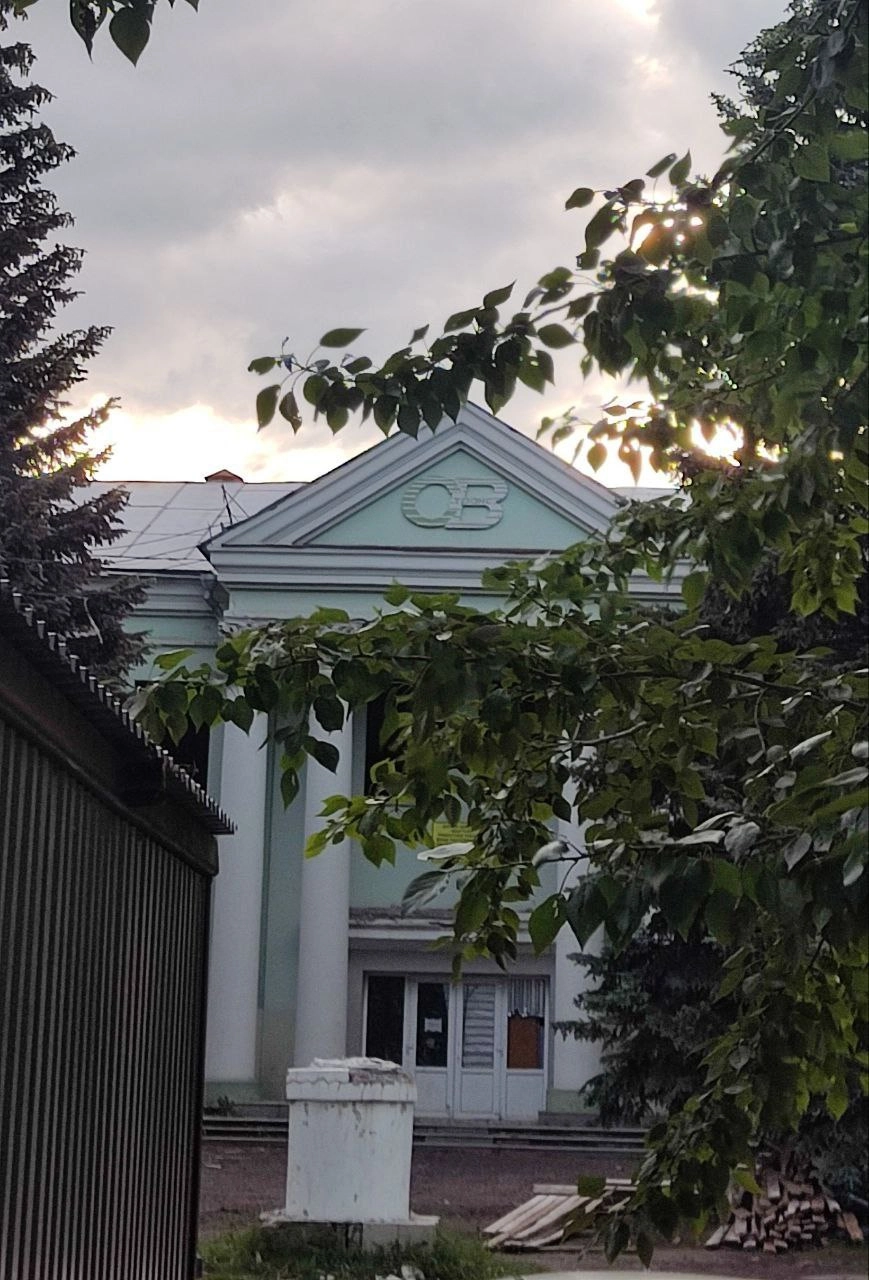 За несколько дней жители Авиастроительного района остались без культового сооружения.