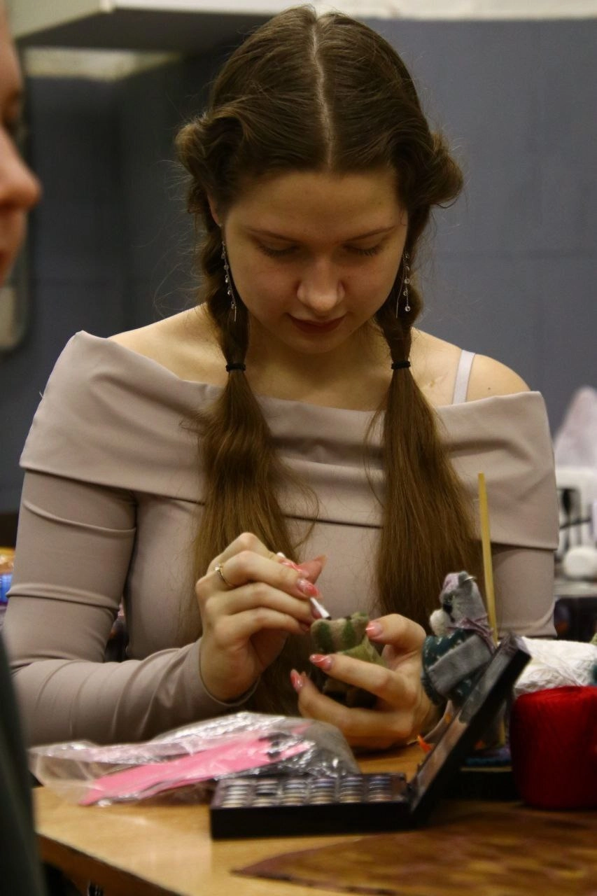 «Перебить запахи войны». Эти мишки дают бойцам на СВО ощущение дома
«Перебить запахи войны». Эти мишки дают бойцам на СВО ощущение дома