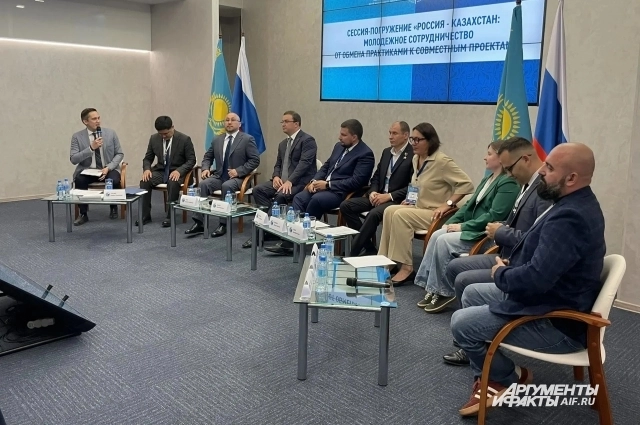 Гостей пригласили посетить Пешеходный Любинский.