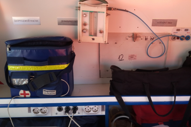 Четверо пациентов находятся в крайне тяжелом состоянии. 