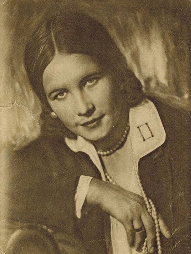 Первая чувашская киноактриса Тани Юн.