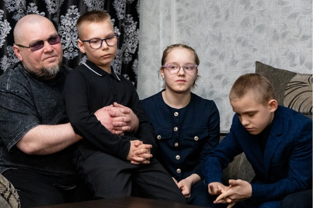 Все наши, все родные. Семья Подъячевых воспитывает целый взвод детей