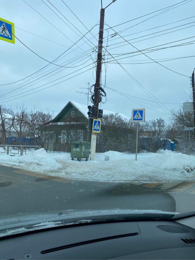 На перекрёстке улиц Туполева и Маяковского в Твери не работает светофор