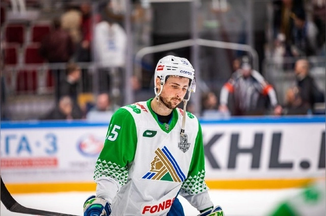 Үлкен сик арық қызды есегі ауырғанша ебет Интернетте басқа порно көру