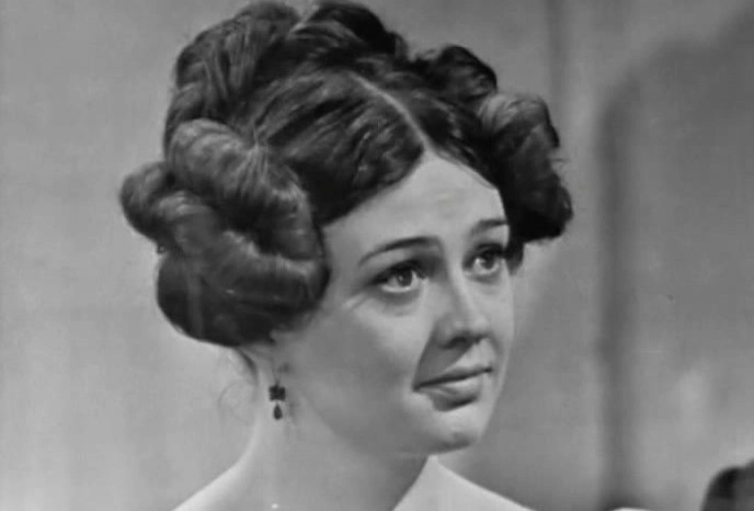 Алина Покровская в фильме «Неоконченная симфония», 1968 г.