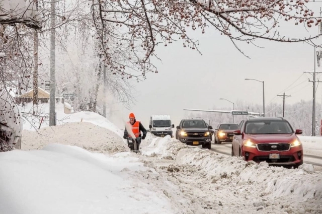 Зимы на Аляске долгие и очень снежные. 
