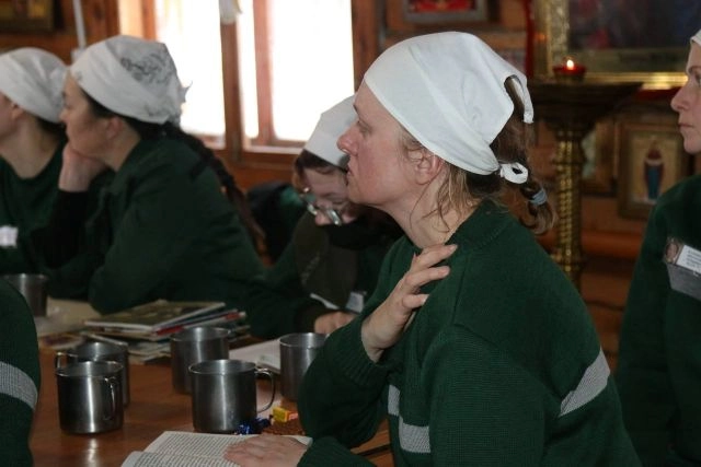 Раскаяние приходит в храме.