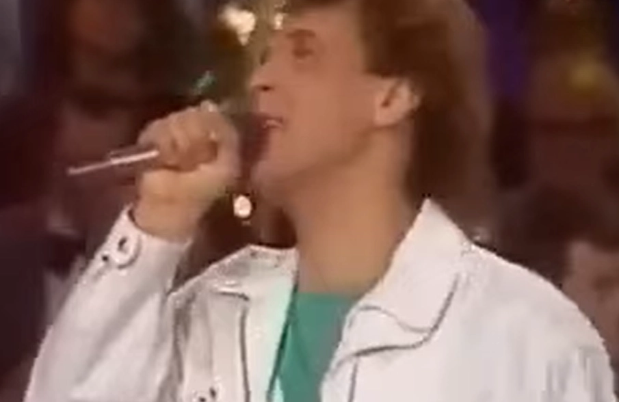 Александр Добрынин.