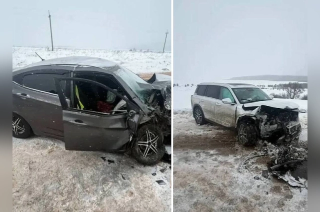 В результате ДТП пострадали четыре человека.