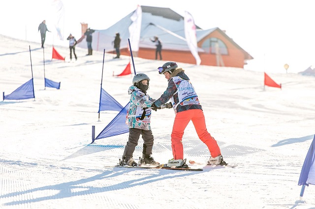 Горные лыжи помогают детям с ограниченным здоровьем