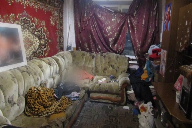 Место гибели пятимесячного младенца в Норильске.