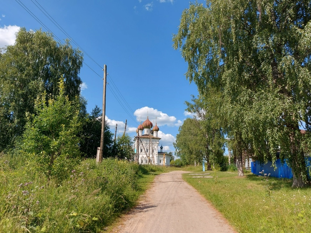Ныроб. Никольский храм