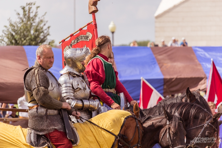 Болгар, Великий болгар, средневековые бои