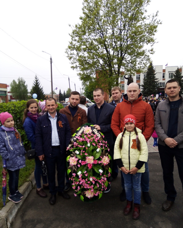 Коллектив Почепского СП готовится к возложению цветов к Вечному огню.