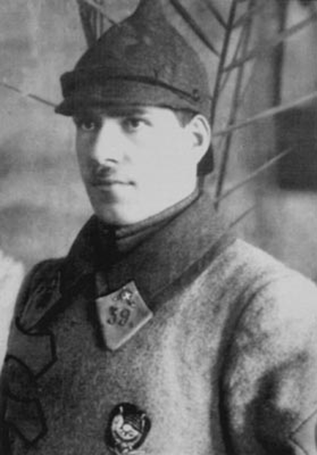 Командир 39-го Бузулукского кавполкаГ. К. Жуков. 1923 год