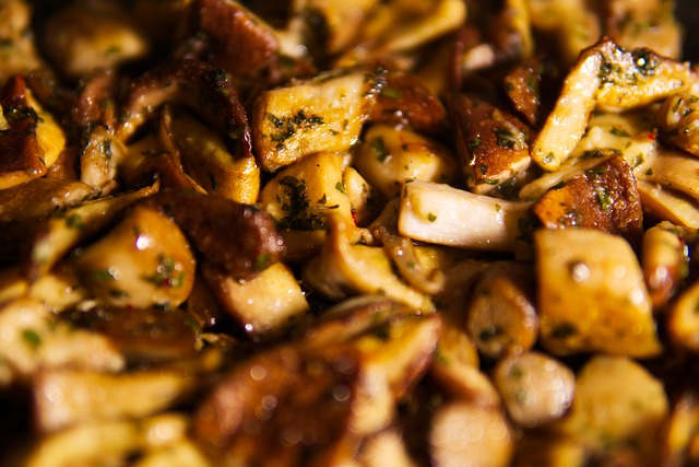 Картофель и грибы - идеальное сочетание.