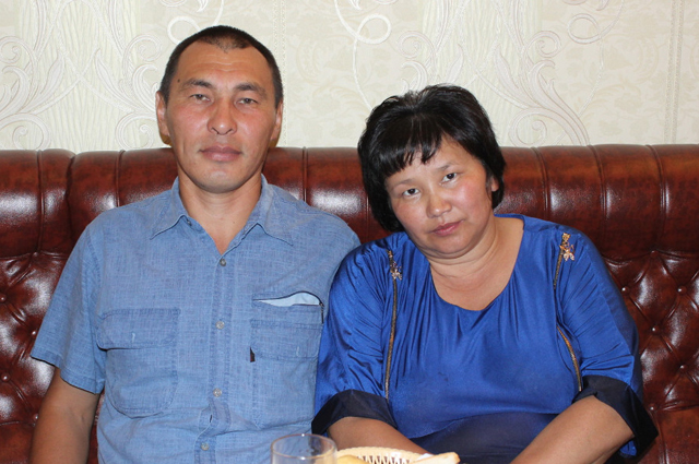 Дауренбек Мукушев с супругой.