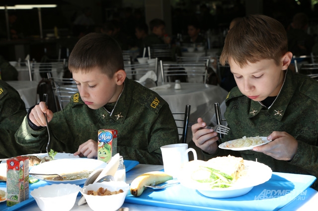 Сайт иркутского суворовского училища