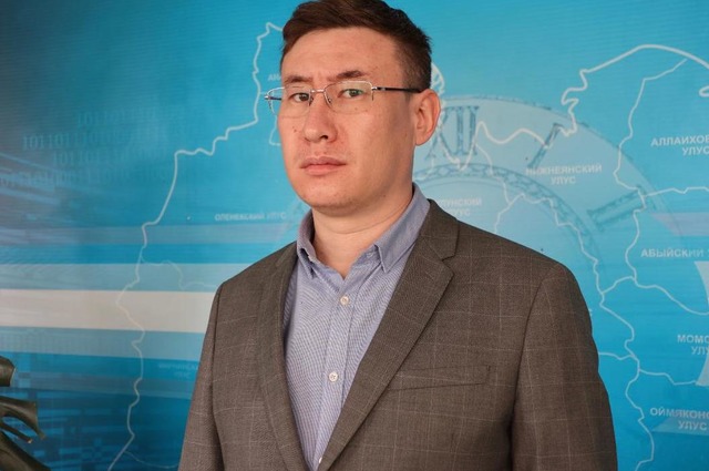 Александр Шипошин, начальник отдела эксплуатации дорог Управтодор республики.