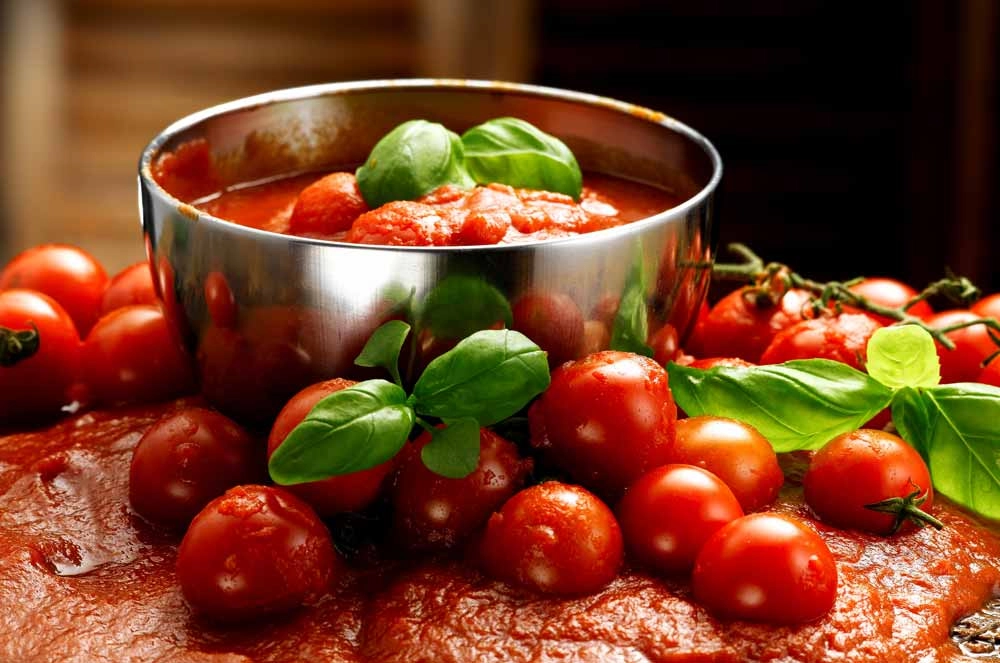 Как легко и вкусно приготовить томаты в собственном соку в домашних условиях?