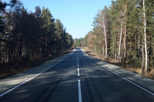 Участок дороги Фирсово–Бобровка–Рассказиха построен при при- менении инновационных технологий в дорожном строительстве.